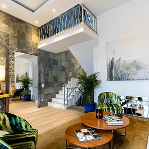 Fab's House , Faro Portugal