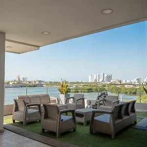 https://apartamentos-cerca-al-centro.cartagena-hotels.org