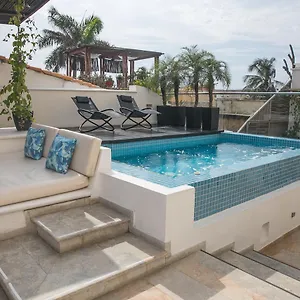 https://casa-gastelbondo-adults-only.cartagena-hotels.org