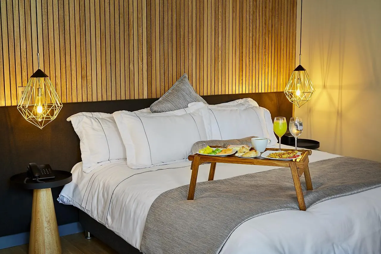14 Urban Hotel Medellín 4*,  Colombia