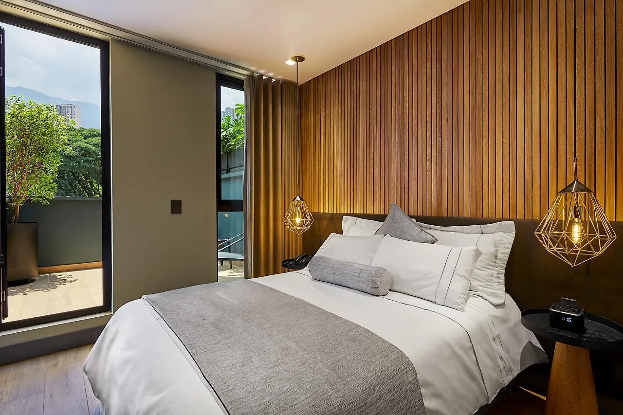 14 Urban Hotel Medellín