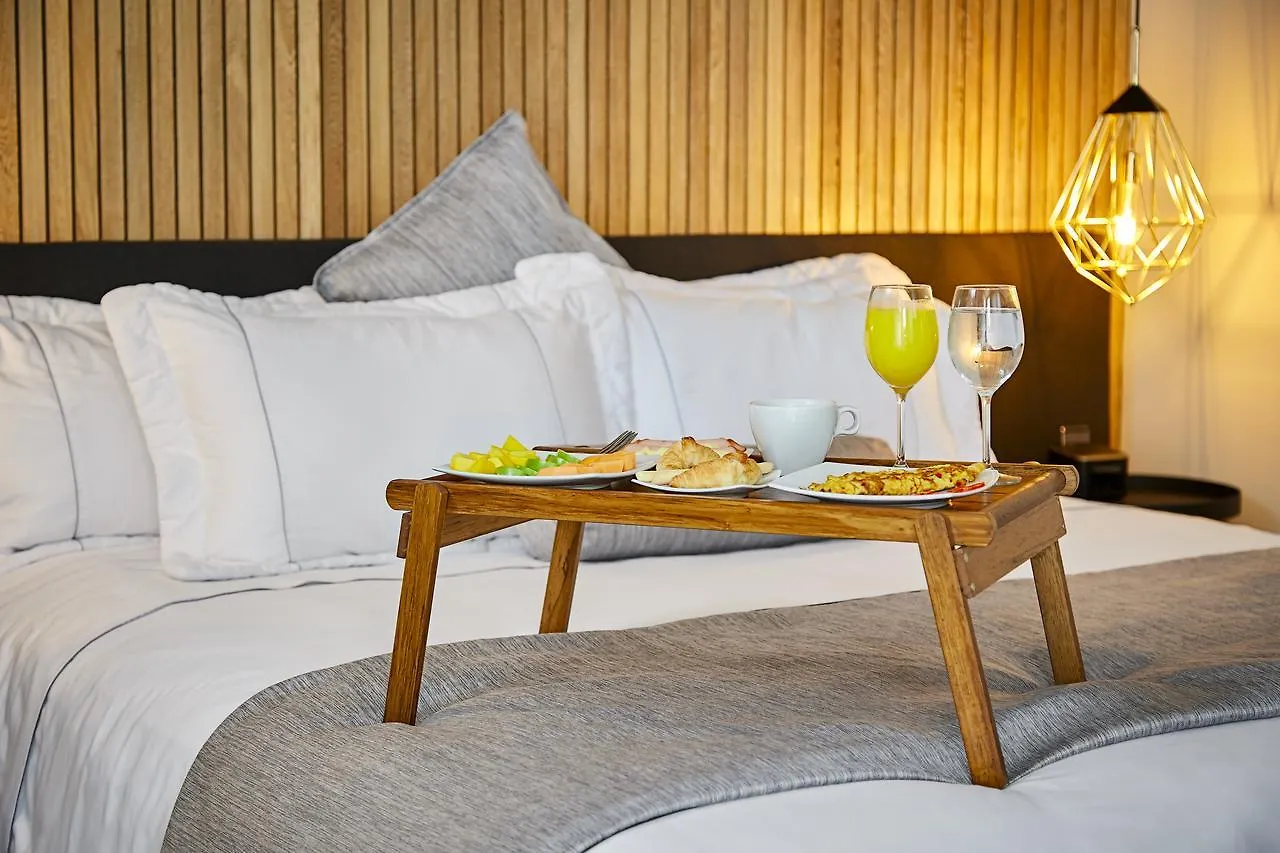 ****  14 Urban Hotel Medellín Colombia